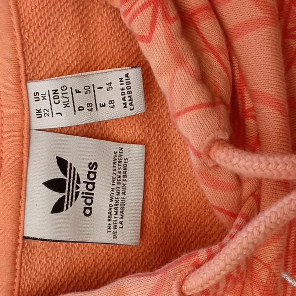 Adidas Trefoil Oversized Cropped Hoodie - Picture 7 of 7